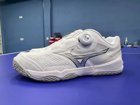 Mizuno Wave Medal 8 Boa White